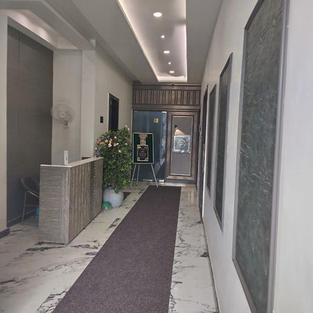 The Imperial Hotel And Convention Centre Kanpur Luaran gambar