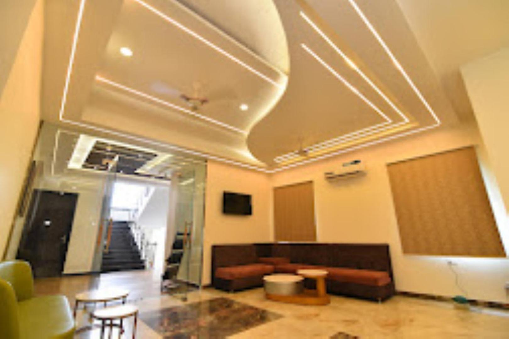 The Imperial Hotel And Convention Centre Kanpur Luaran gambar